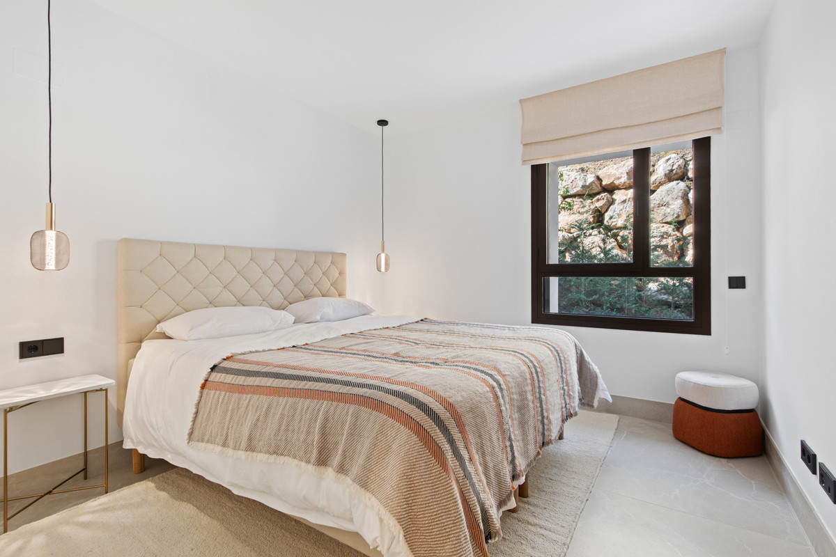 3 Bedroom Apartment for Sale in Istán — view 19