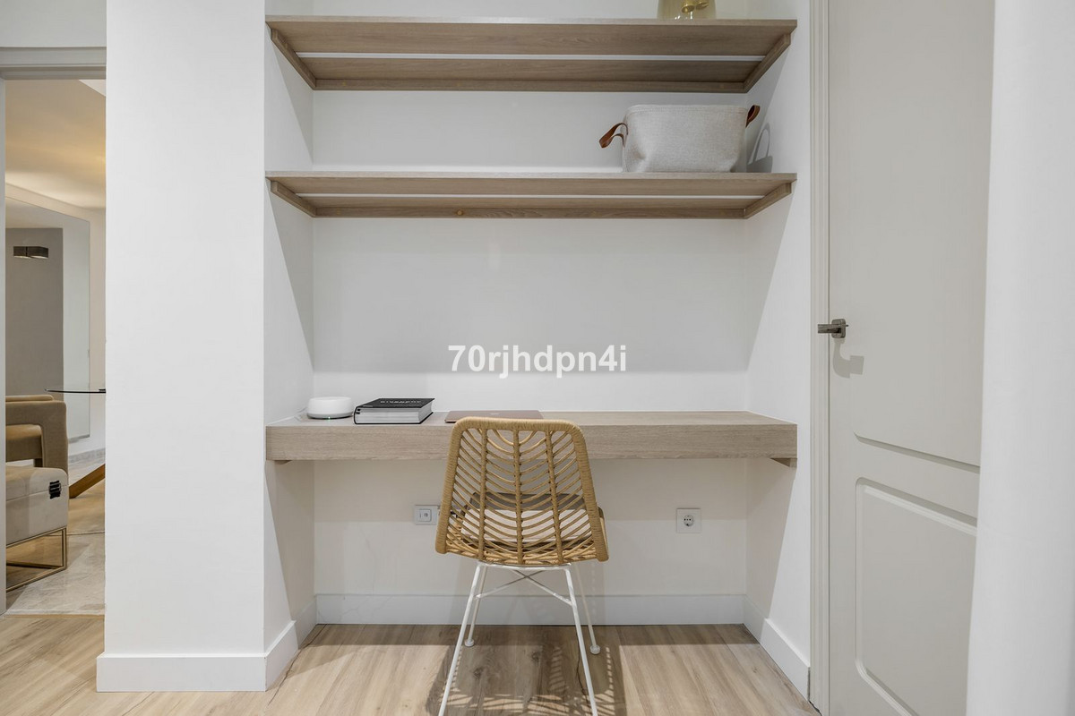 3 Bedroom Apartment for Sale in Nueva Andalucía — 3