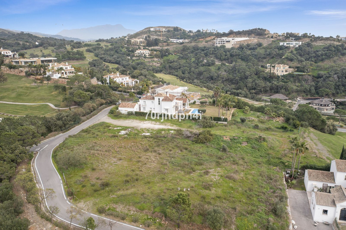 3 Bedroom Plot for Sale in Benahavís — 4