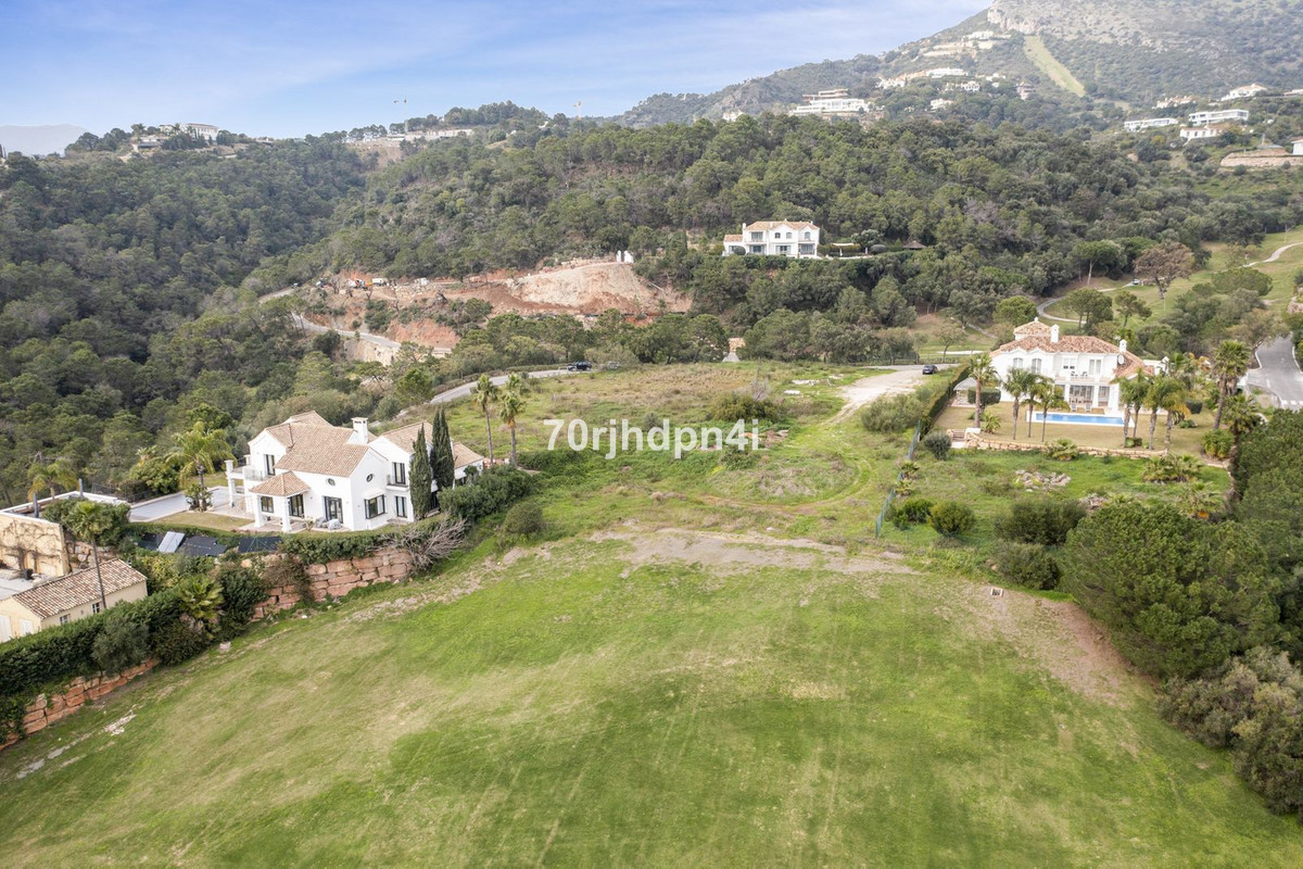 3 Bedroom Plot for Sale in Benahavís — view 10