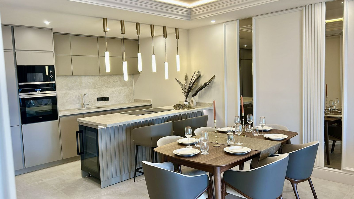 3 Bedroom Apartment for Sale in New Golden Mile — 7