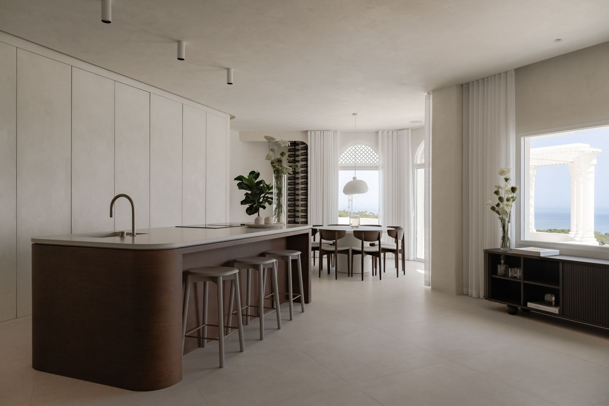 3 Bedroom Apartment for Sale in The Golden Mile — 7