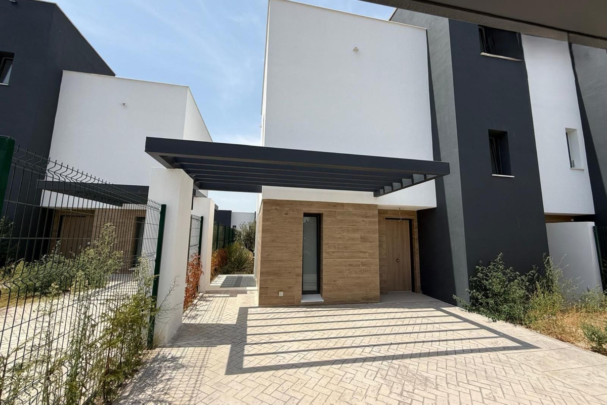 3 Bedroom Villa for Sale in Atalaya — 4