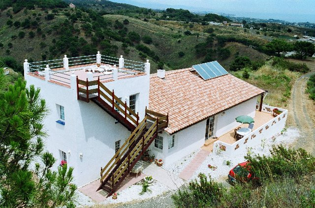 3 Bedroom Villa for Sale in Estepona