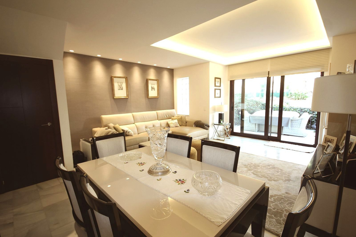 5 Bedroom Villa for Sale in Marbella — 4