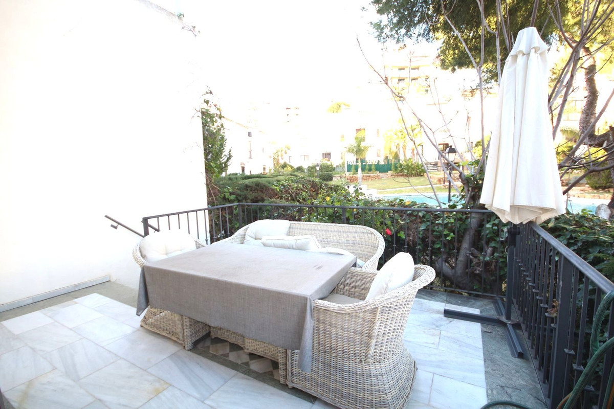5 Bedroom Villa for Sale in Marbella — 8