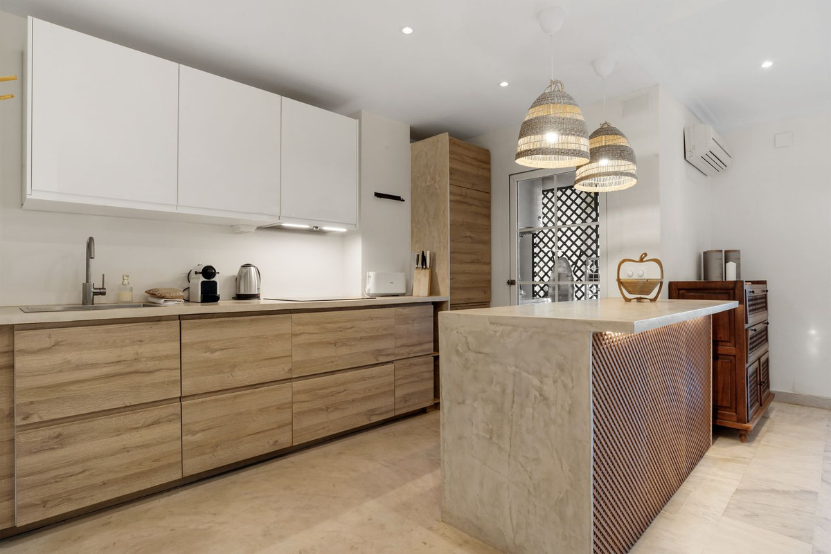 2 Bedroom Apartment for Sale in Nueva Andalucía — 6