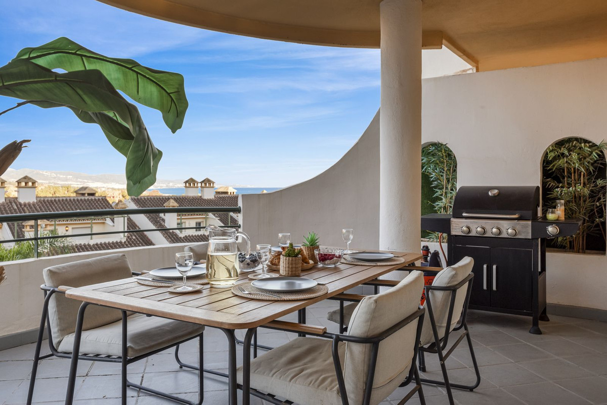 2 Bedroom Apartment for Sale in Nueva Andalucía — 8