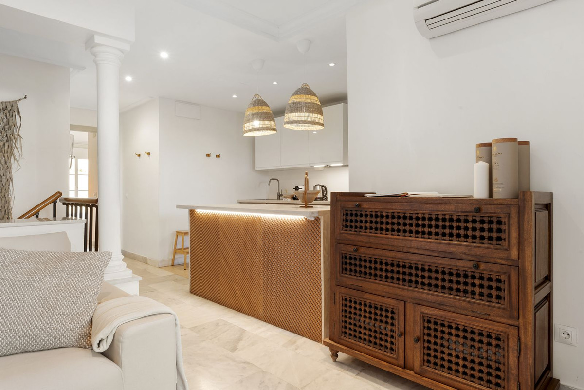 2 Bedroom Apartment for Sale in Nueva Andalucía — view 10