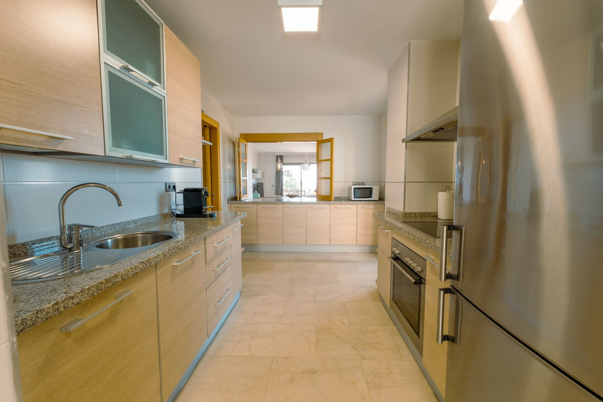 2 Bedroom Apartment for Sale in Atalaya — 9