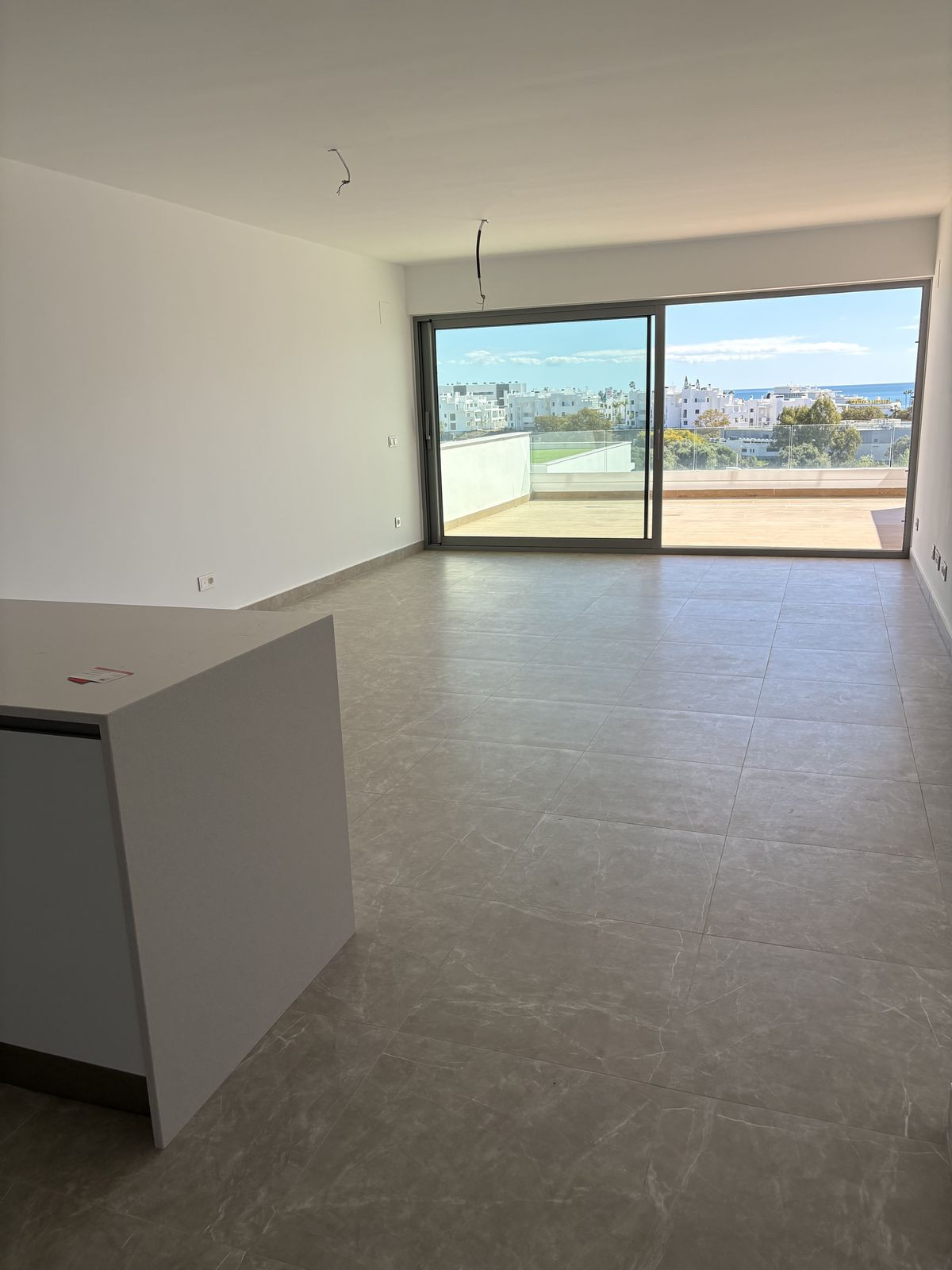 2 Bedroom Apartment for Sale in Estepona — 3