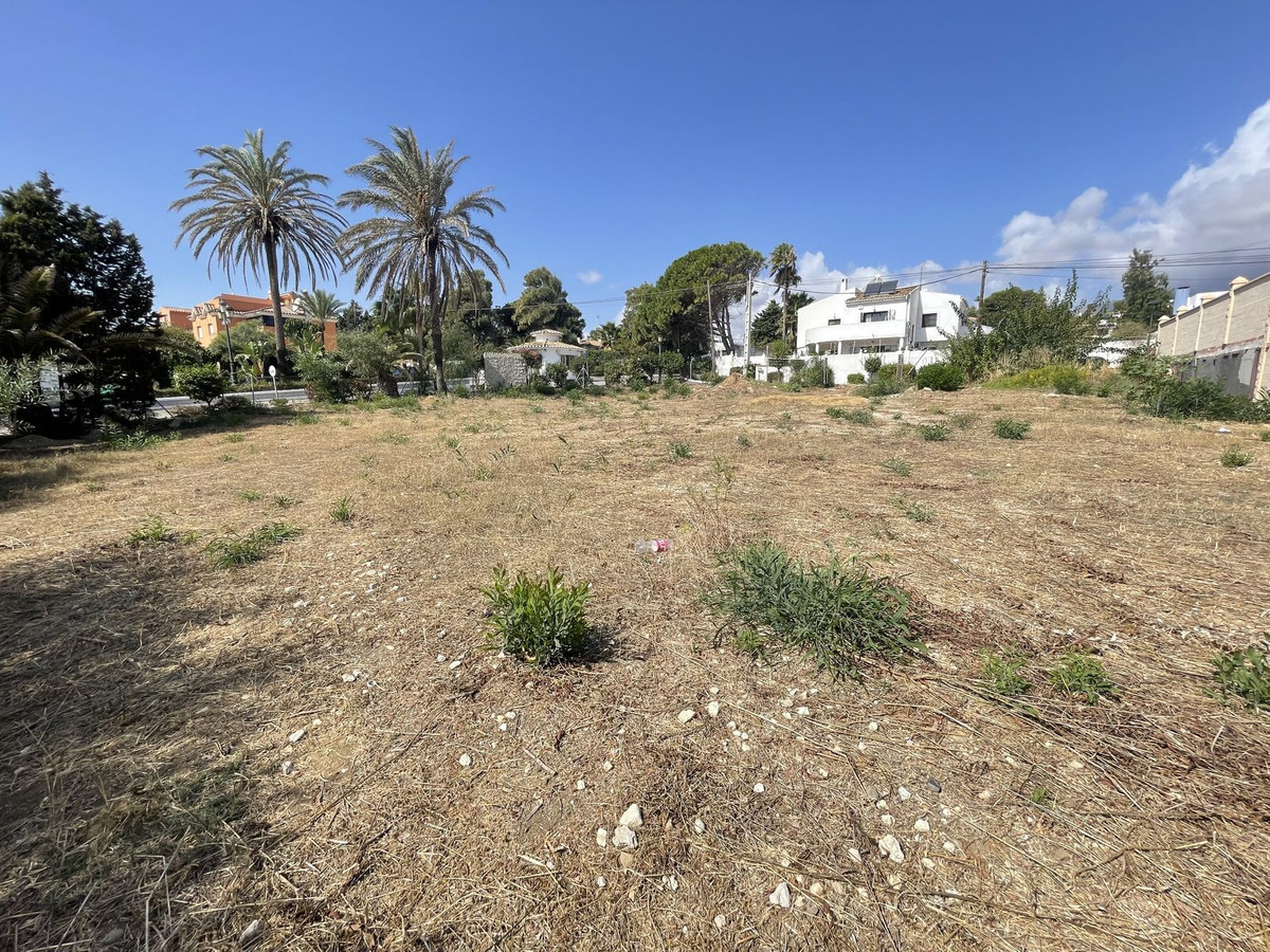 Plot for Sale in Estepona — 8