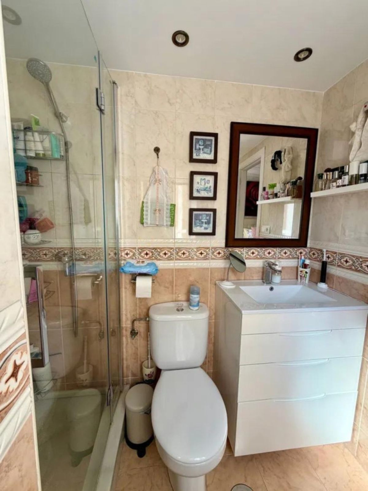 4 Bedroom Apartment for Sale in Estepona — 9