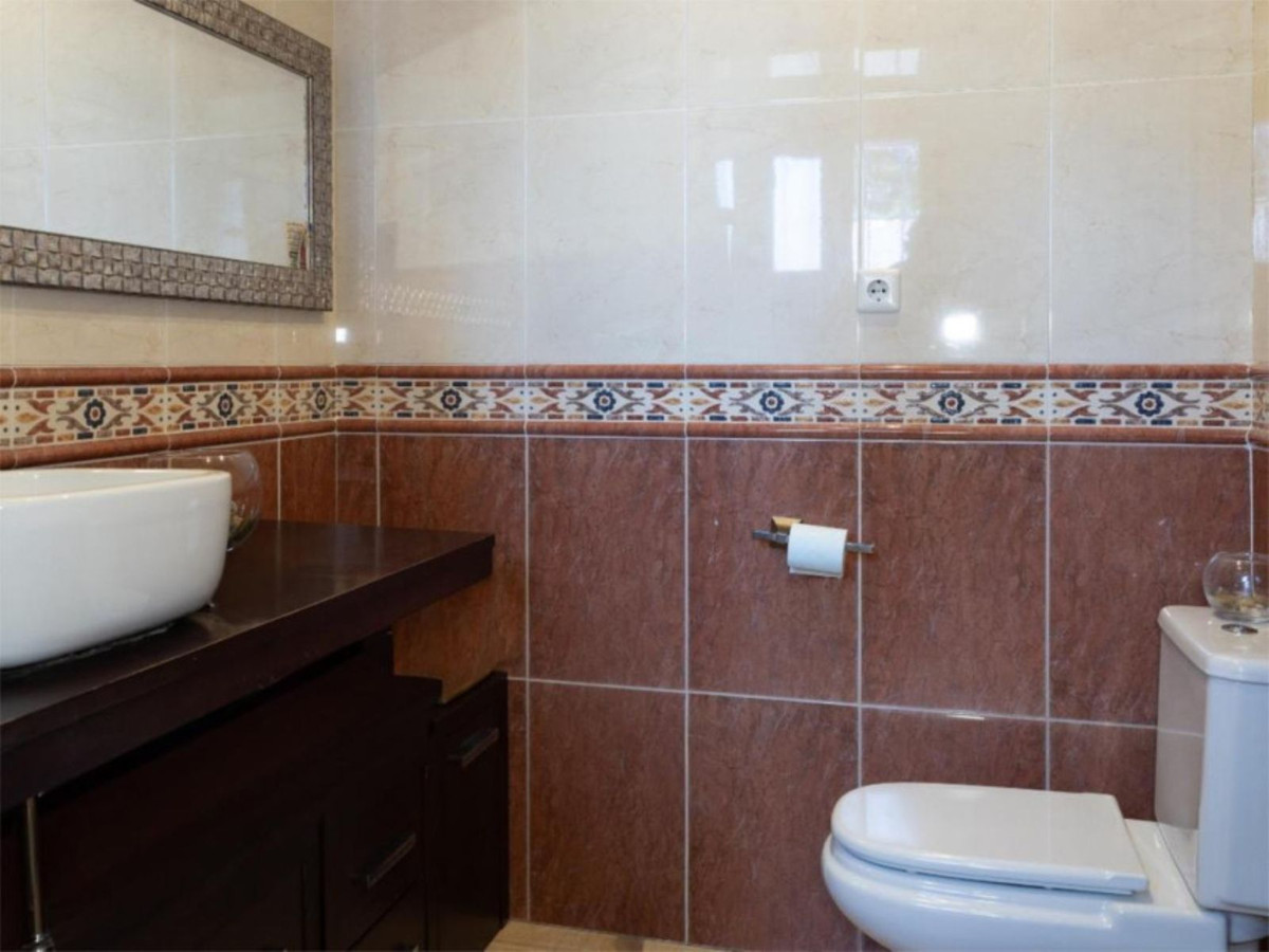 3 Bedroom Villa for Sale in Marbella — 7