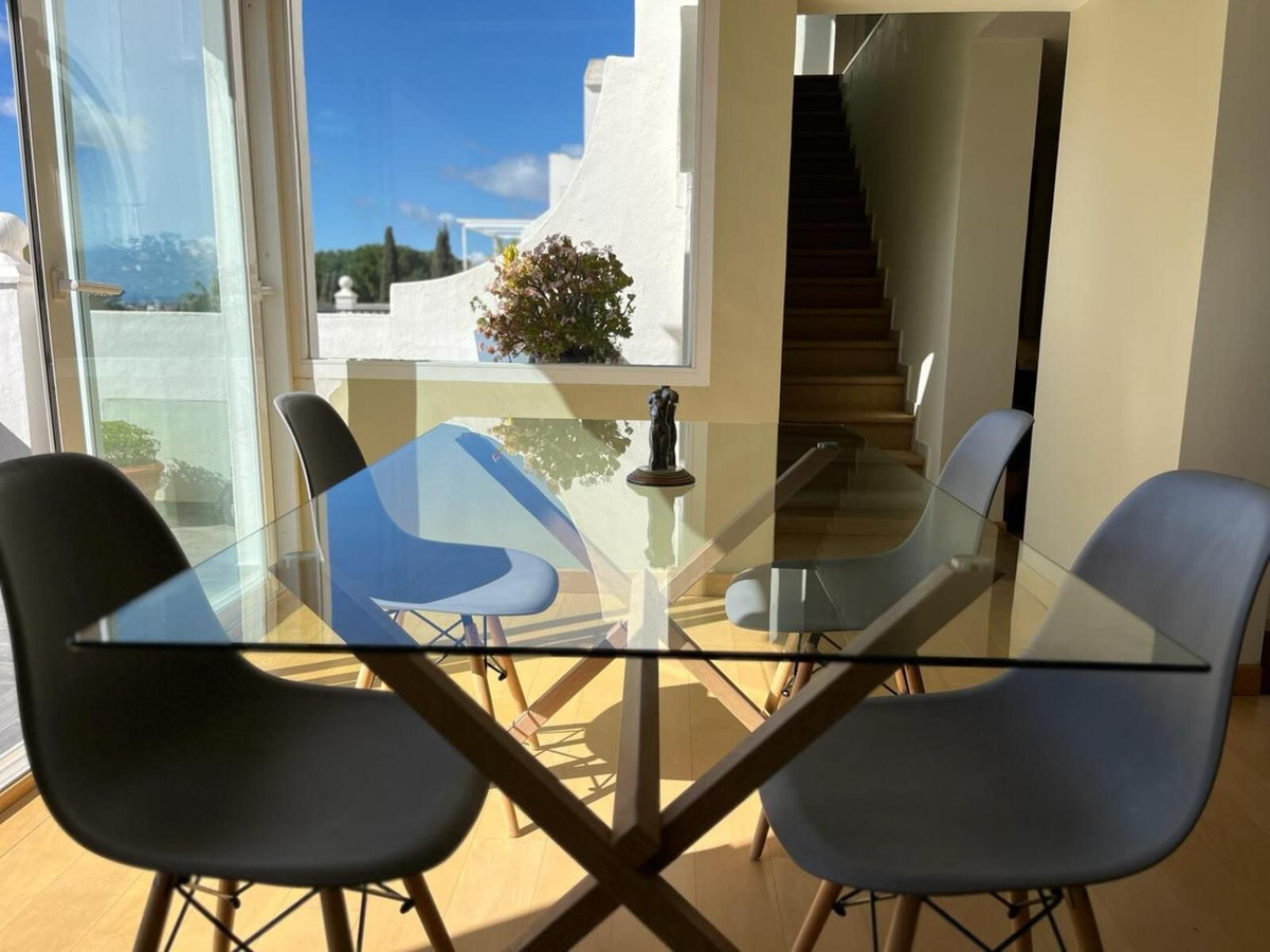 2 Bedroom Apartment for Sale in Nagüeles — view 10