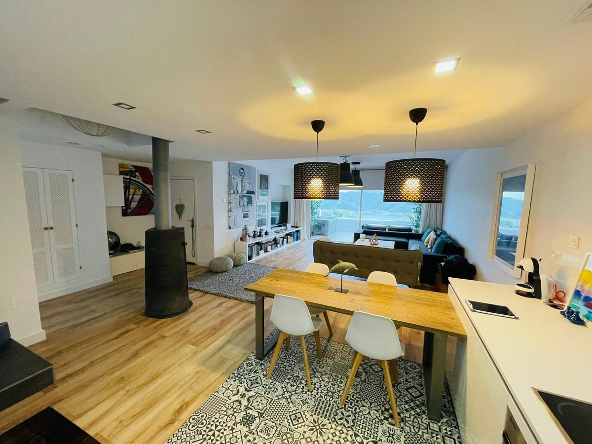 3 Bedroom Villa for Sale in Istán — 3