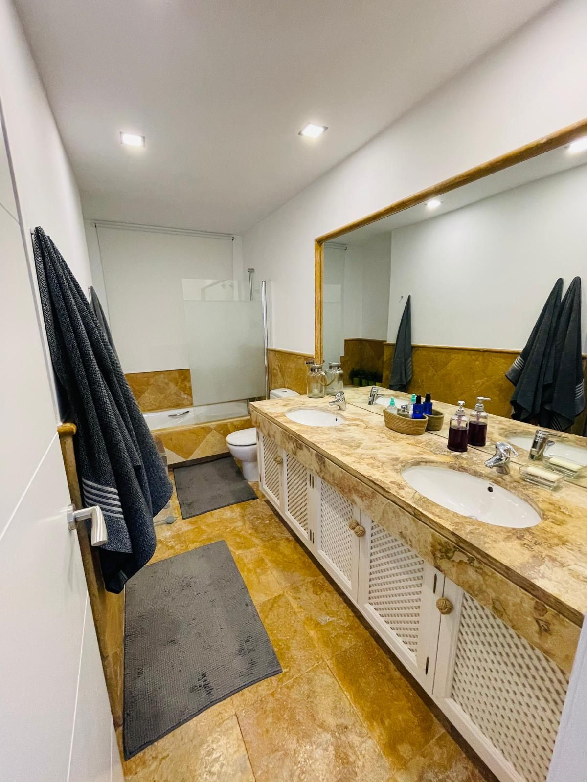3 Bedroom Villa for Sale in Istán — view 10