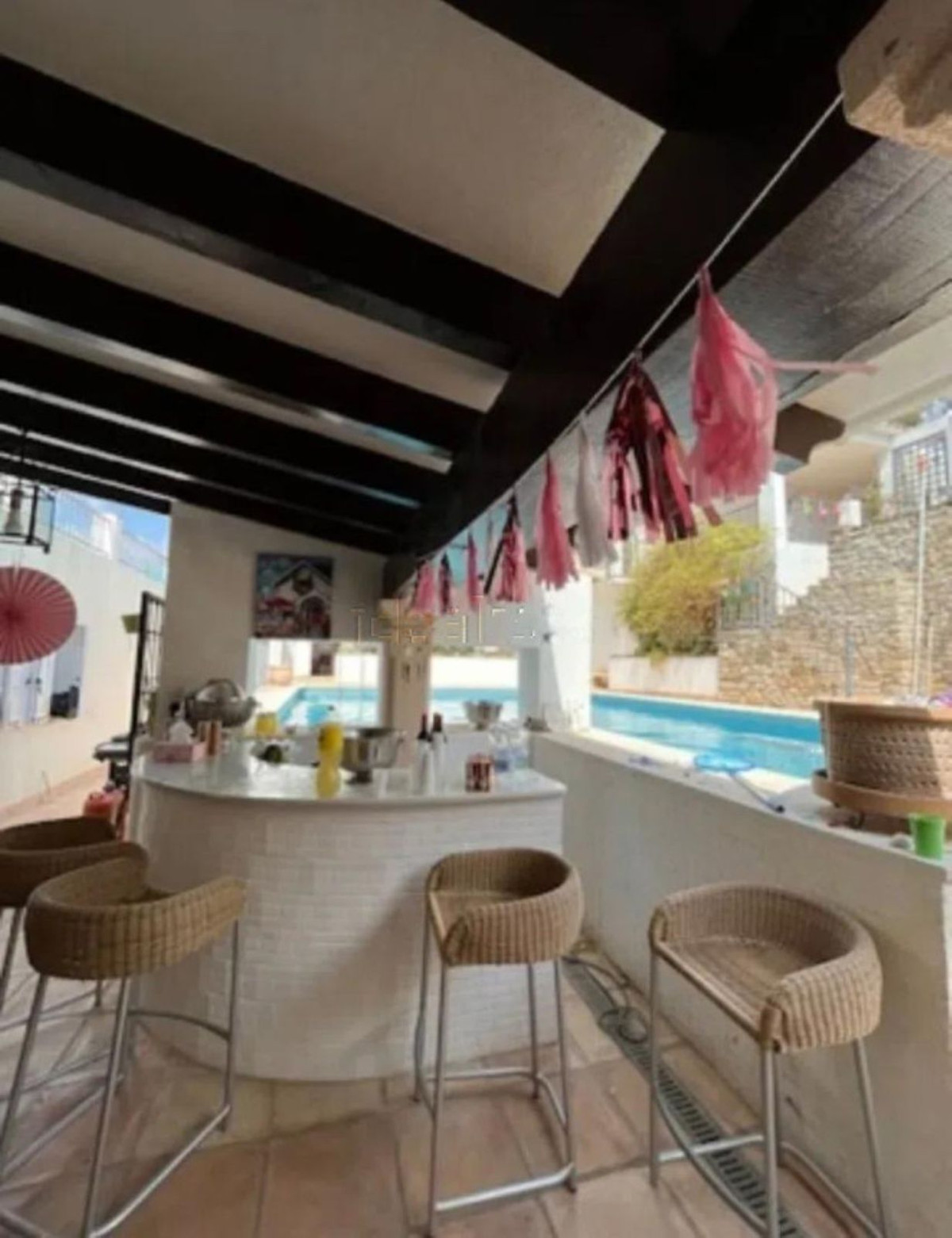 8 Bedroom Villa for Sale in Benahavís — 5
