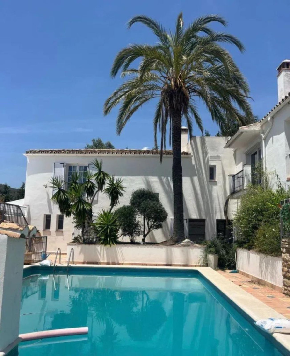 8 Bedroom Villa for Sale in Benahavís — 7