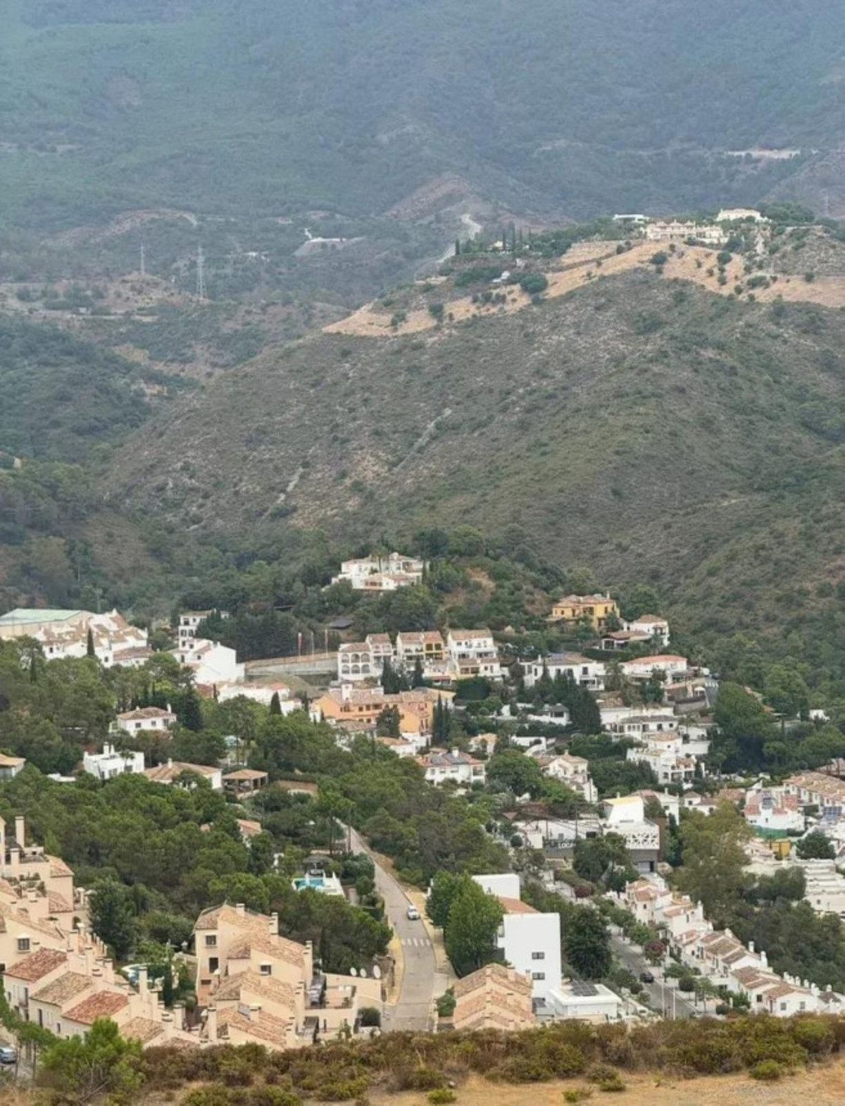 8 Bedroom Villa for Sale in Benahavís — 8