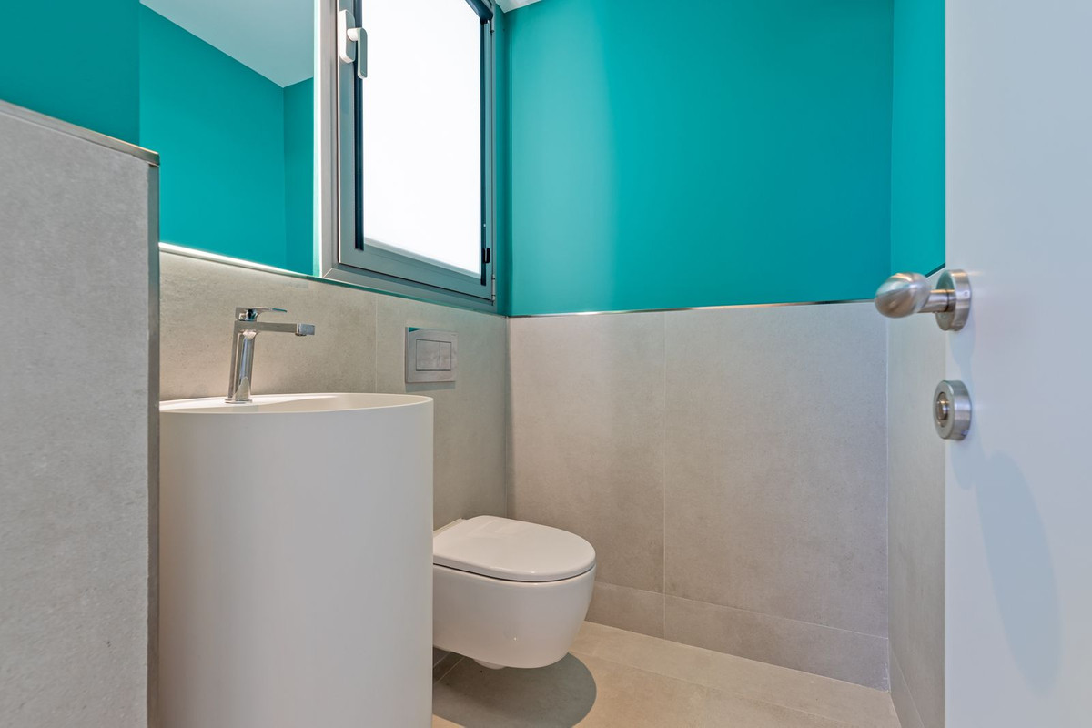 4 Bedroom Villa for Sale in San Pedro de Alcántara — 7