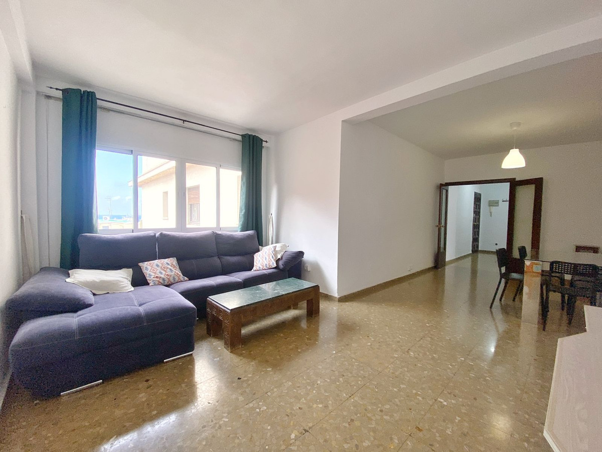 3 Bedroom Apartment for Sale in Marbella — 2