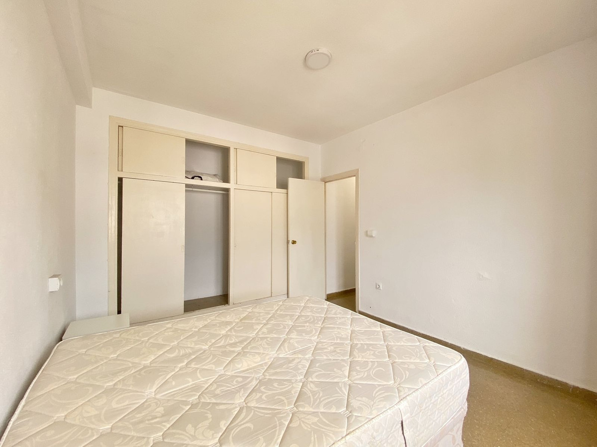 3 Bedroom Apartment for Sale in Marbella — view 10