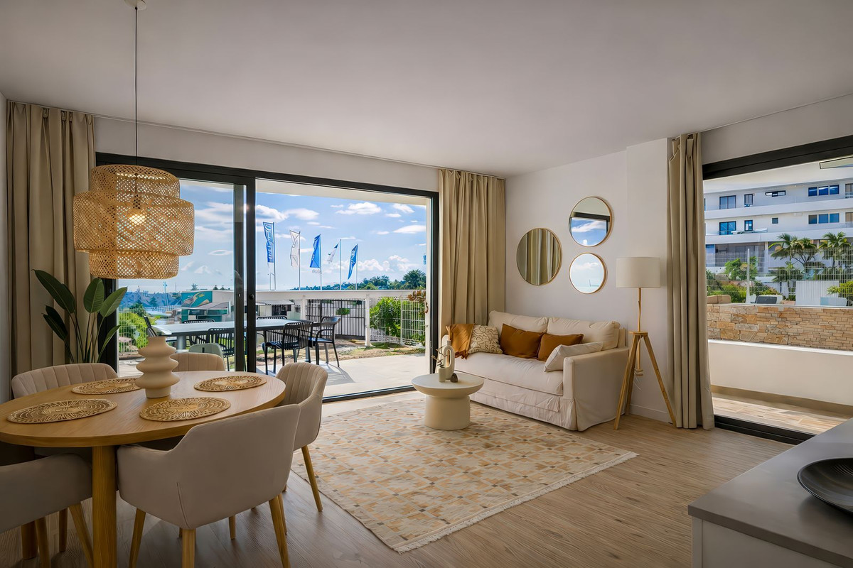 2 Bedroom Apartment for Sale in Estepona — 2