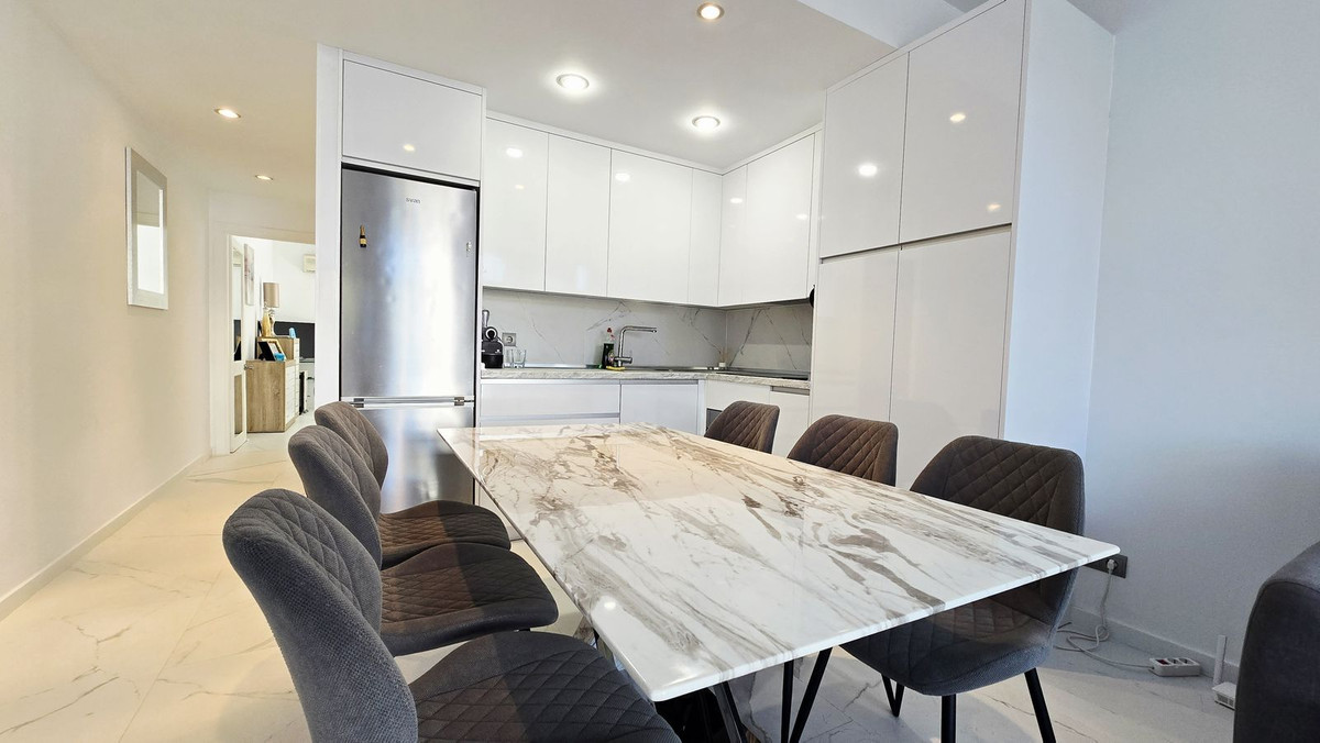 1 Bedroom Apartment for Sale in Puerto Banús — 8