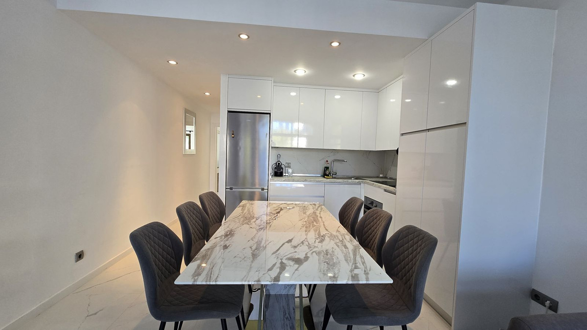 1 Bedroom Apartment for Sale in Puerto Banús — 9
