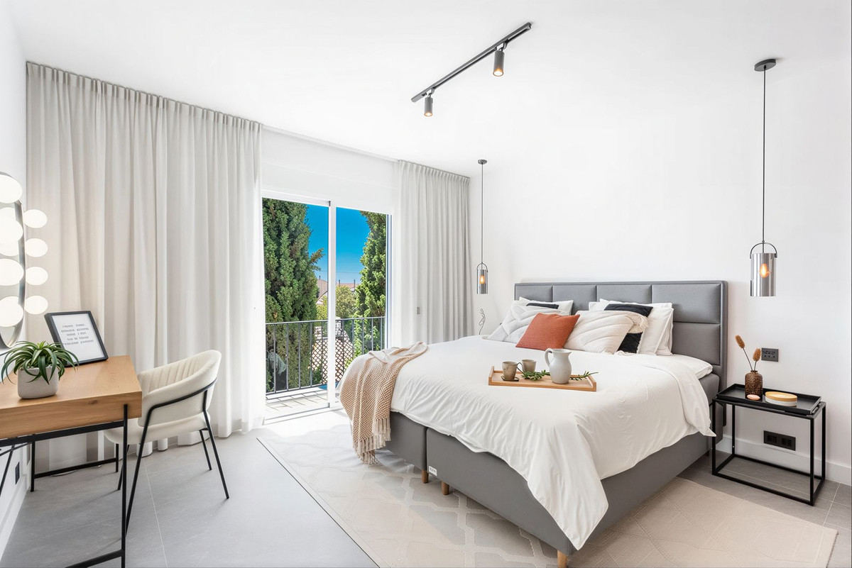 3 Bedroom Apartment for Sale in Benahavís — view 10