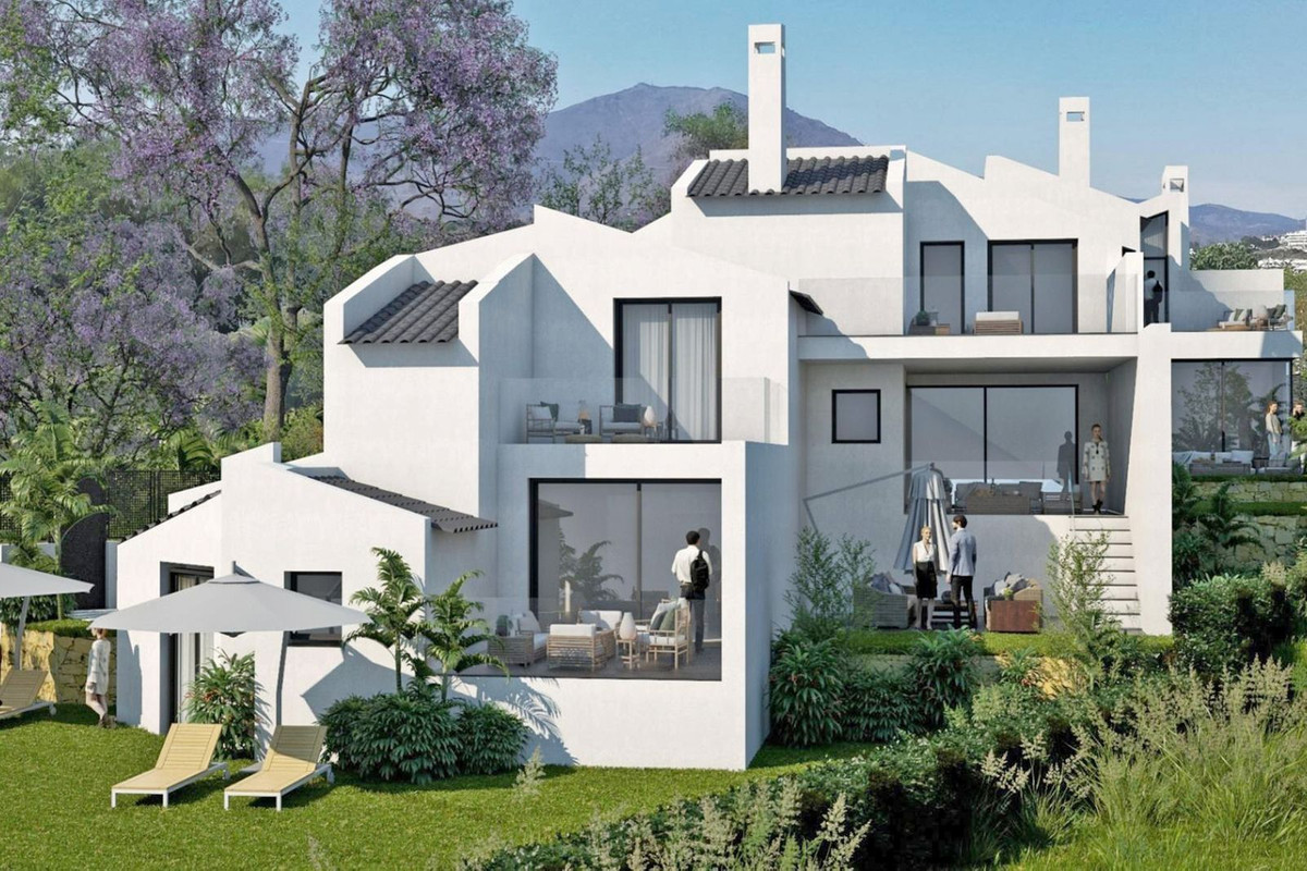 2 Bedroom Villa for Sale in Estepona — 4