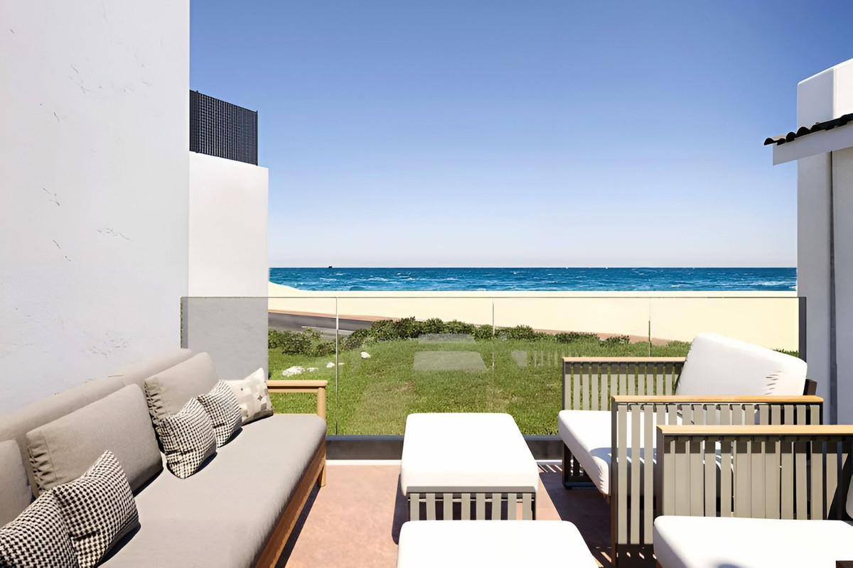 2 Bedroom Villa for Sale in Estepona — 5