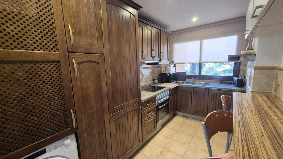 2 Bedroom Apartment for Sale in Los Flamingos — view 20