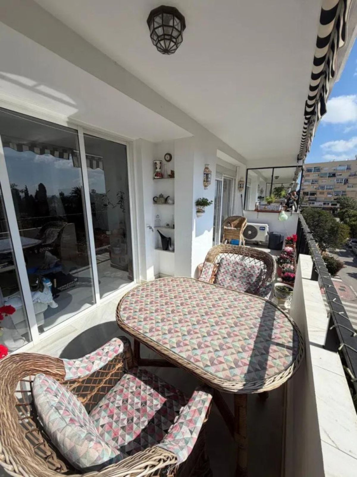 1 Bedroom Apartment for Sale in Marbella