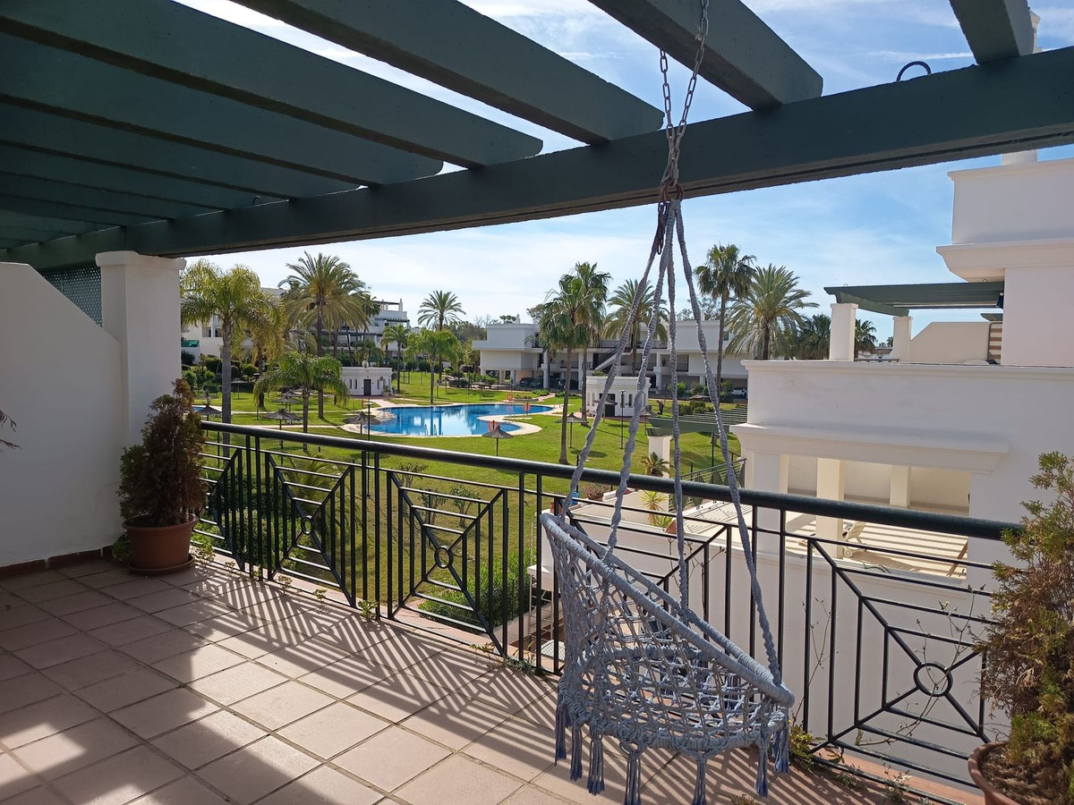 2 Bedroom Apartment for Sale in Nueva Andalucía — 4