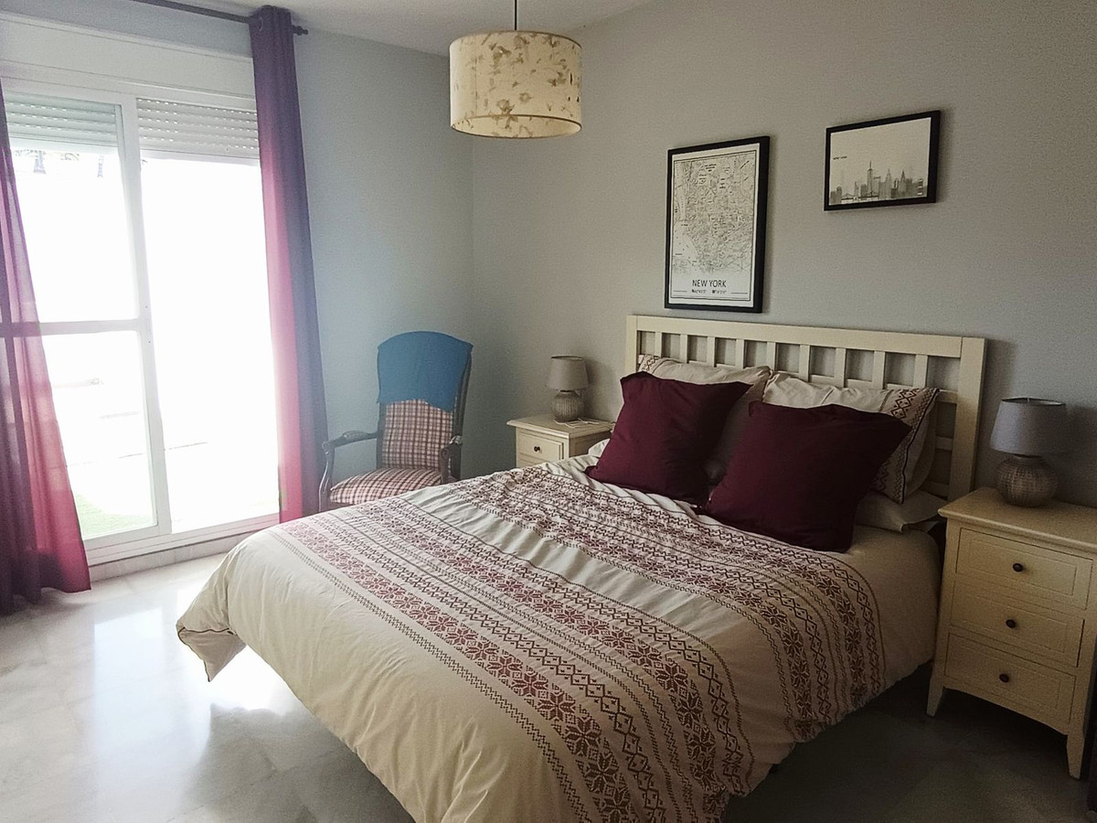 2 Bedroom Apartment for Sale in Nueva Andalucía — 7