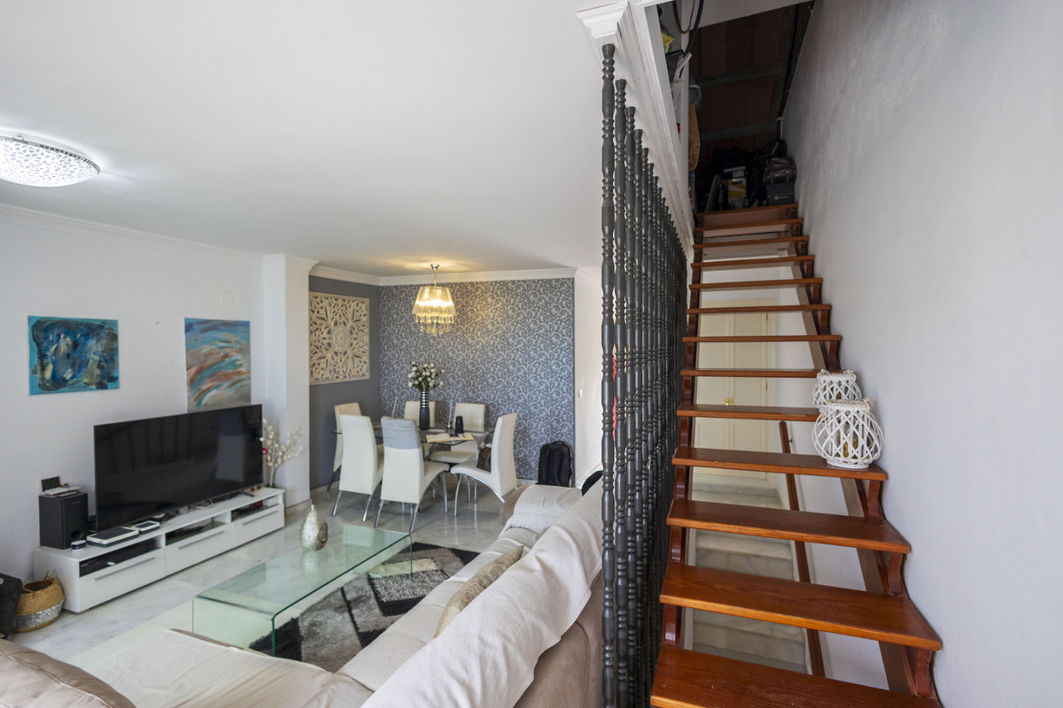 3 Bedroom Villa for Sale in Estepona — 7