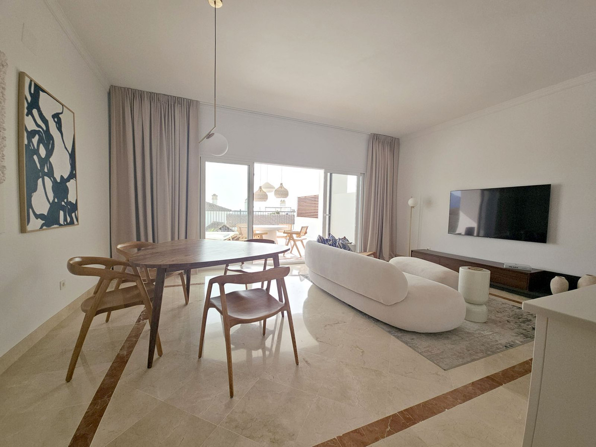 3 Bedroom Apartment for Sale in El Paraiso — 5