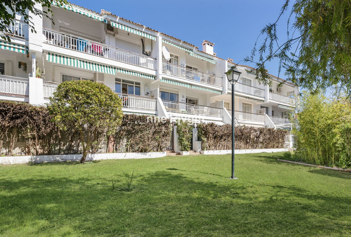 2 Bedroom Apartment for Sale in Nagüeles — 8