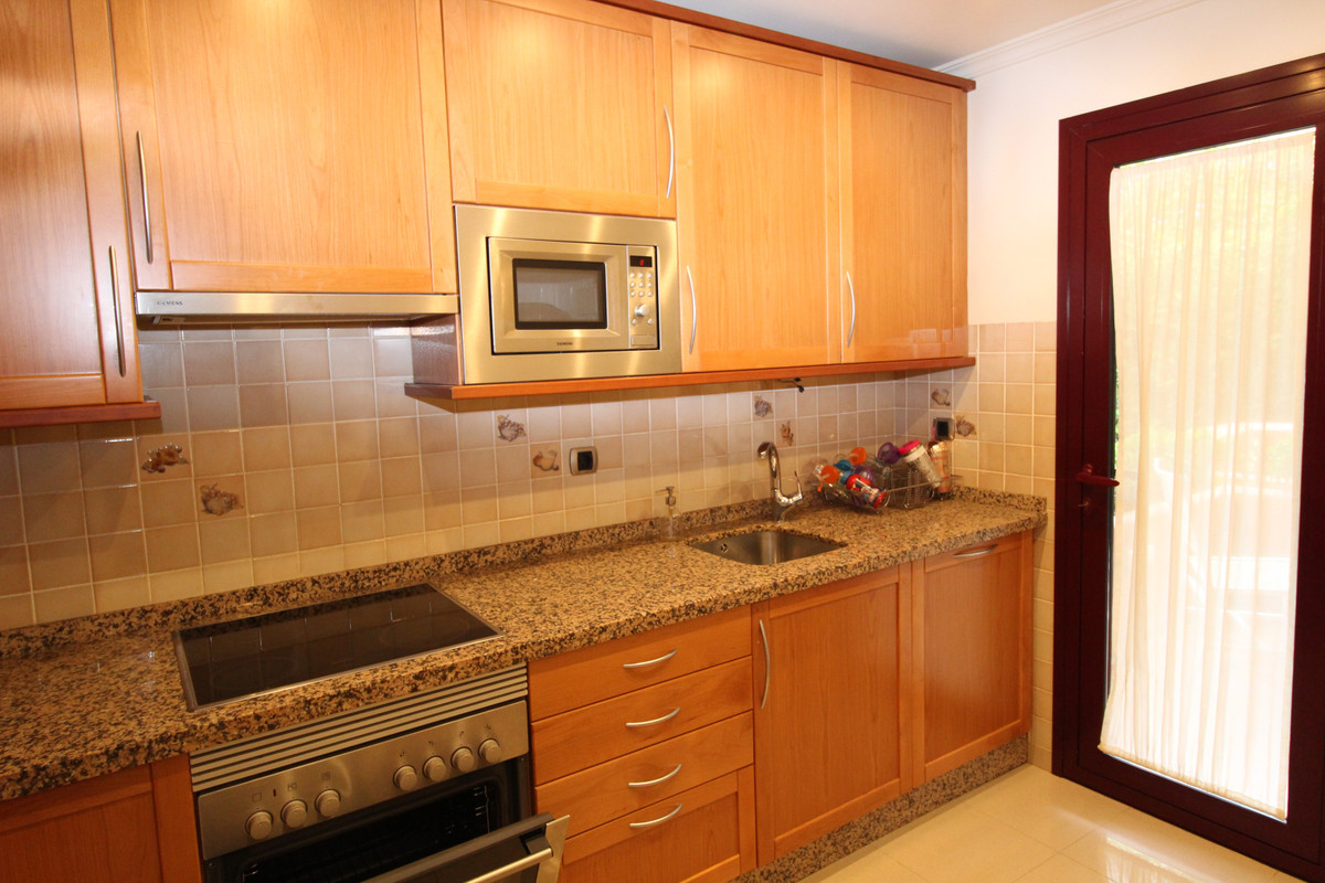 3 Bedroom Villa for Sale in The Golden Mile — 4