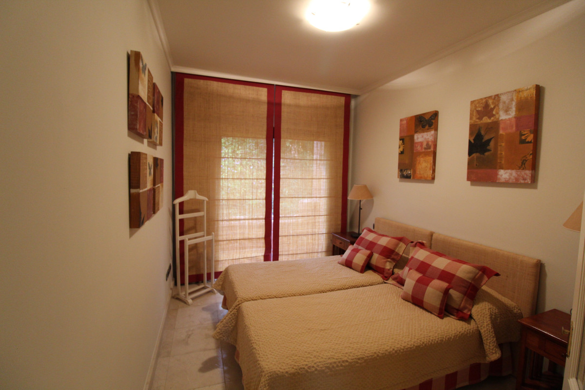 3 Bedroom Villa for Sale in The Golden Mile — 7