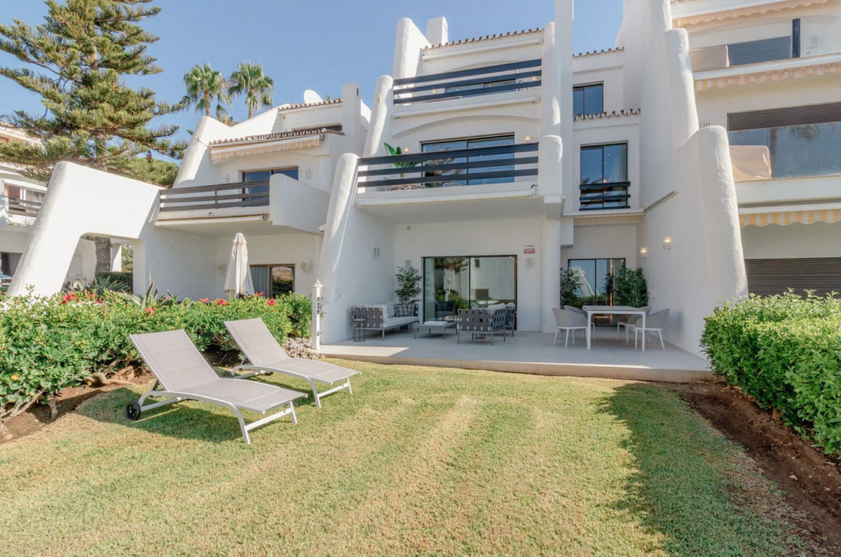 4 Bedroom Villa for Sale in Puerto Banús