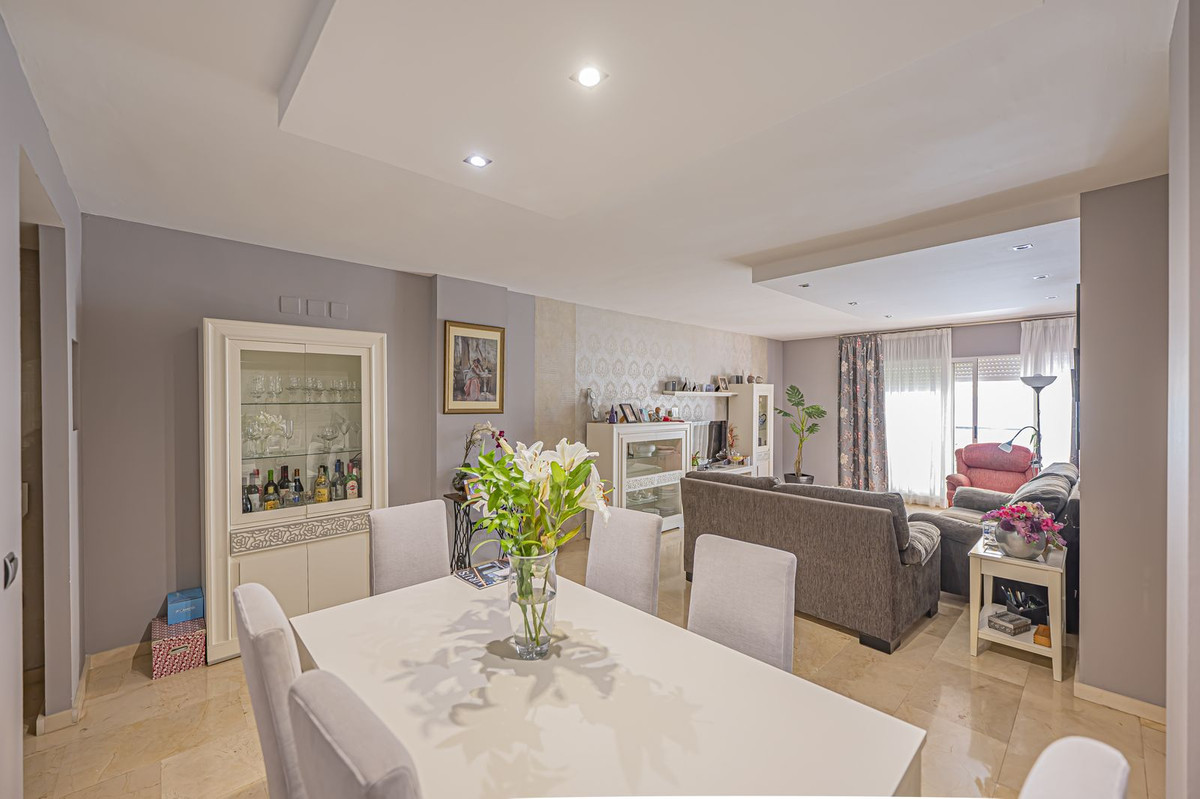 3 Bedroom Apartment for Sale in Guadalmina Alta — 9