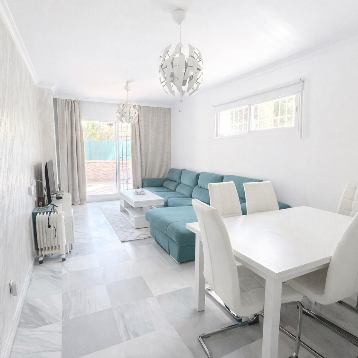2 Bedroom Apartment for Sale in Aloha — 2