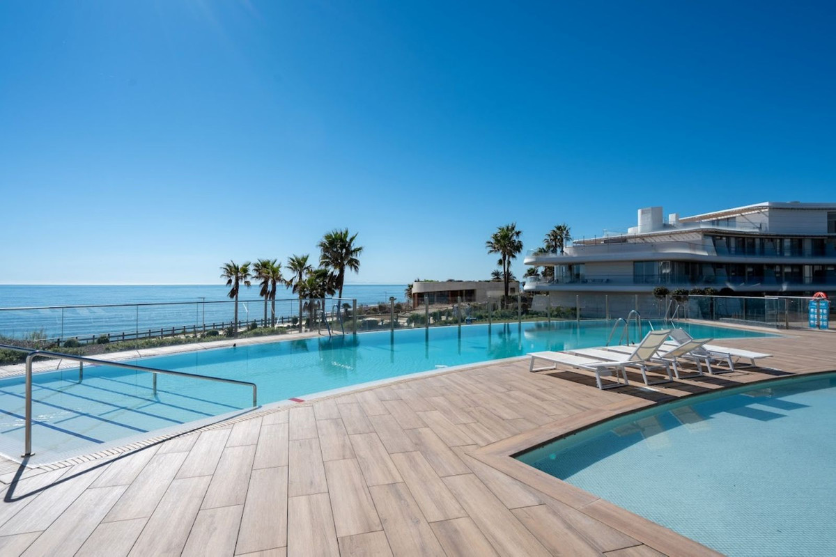2 Bedroom Apartment for Sale in Estepona — 2