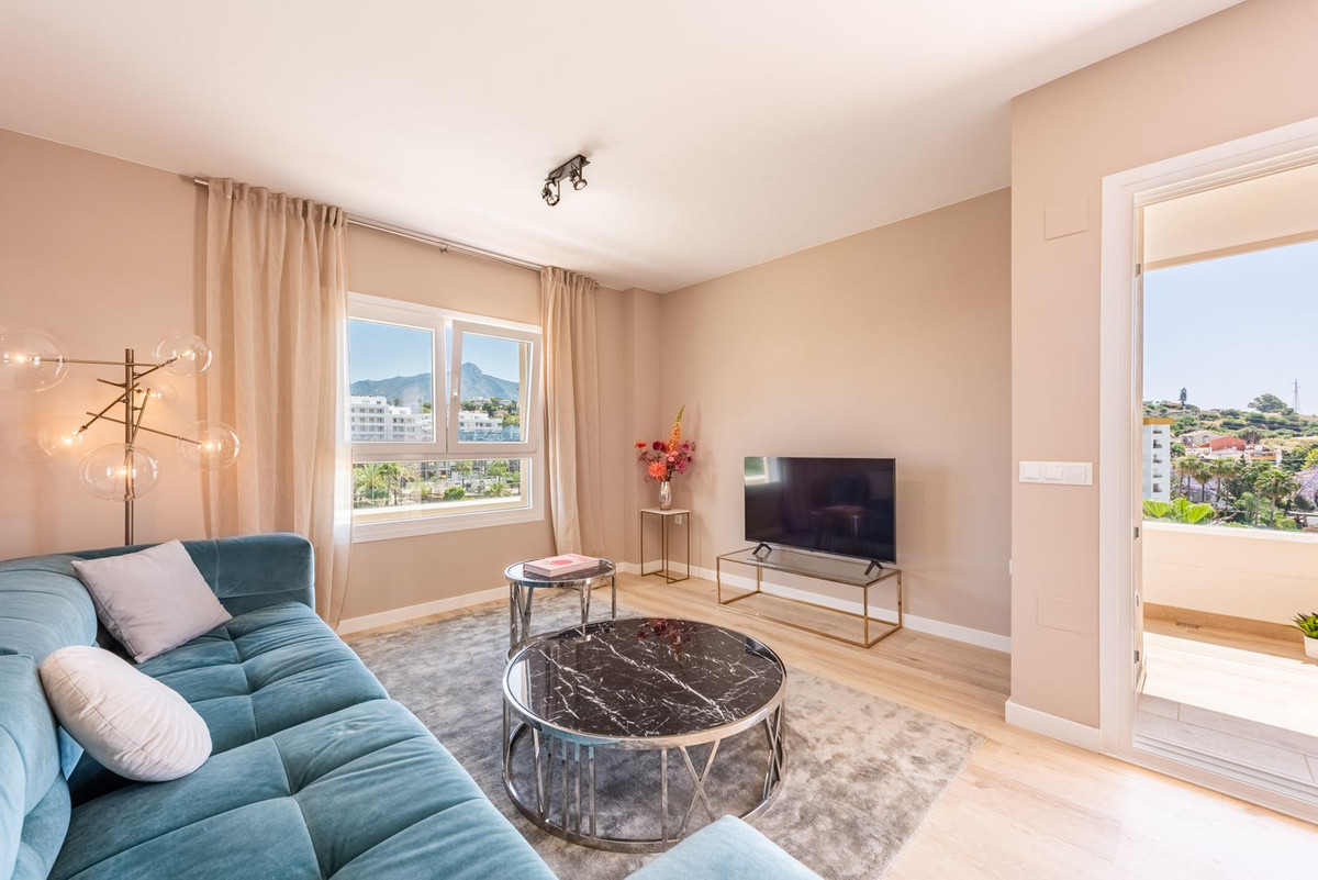 3 Bedroom Apartment for Sale in Nueva Andalucía — 7
