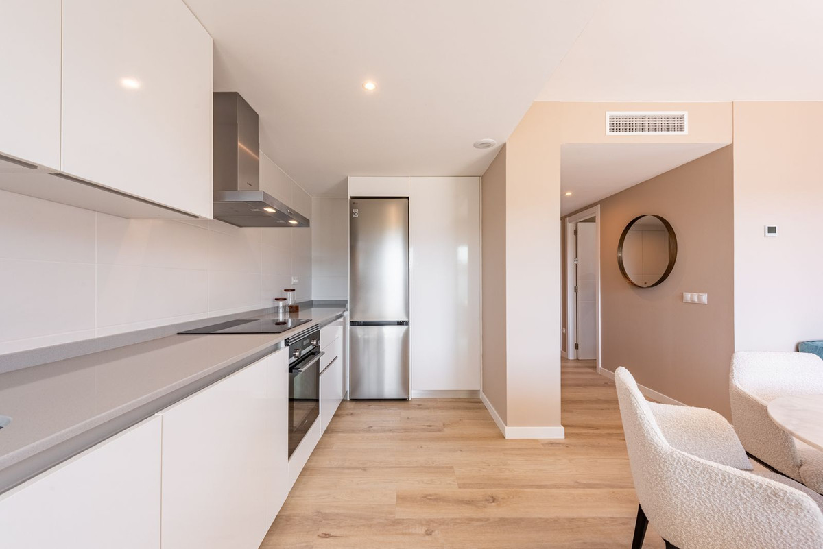 3 Bedroom Apartment for Sale in Nueva Andalucía — 8