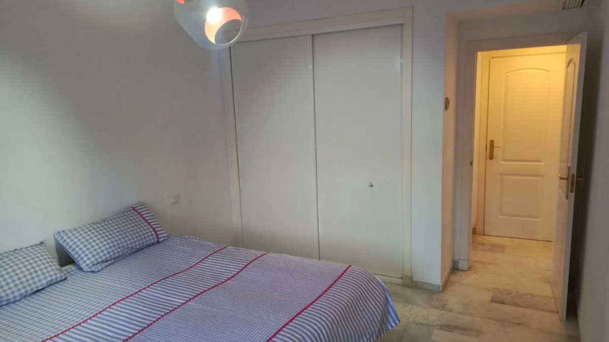 2 Bedroom Apartment for Sale in Marbella — 9