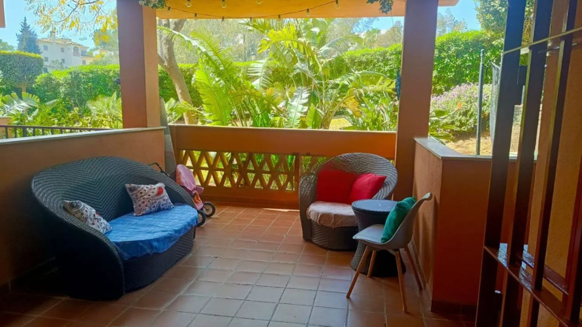 2 Bedroom Apartment for Sale in Marbella — view 10